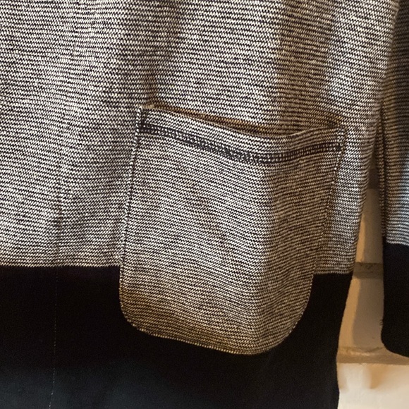 Talbots colorblock open front top - Picture 6 of 9